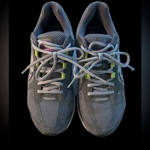 Nike Zoom Vomero - Picture 2 of 4